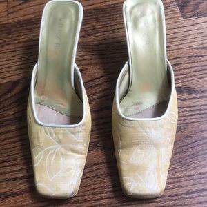 Yellow gold satin mule. Cute  with white jeans
